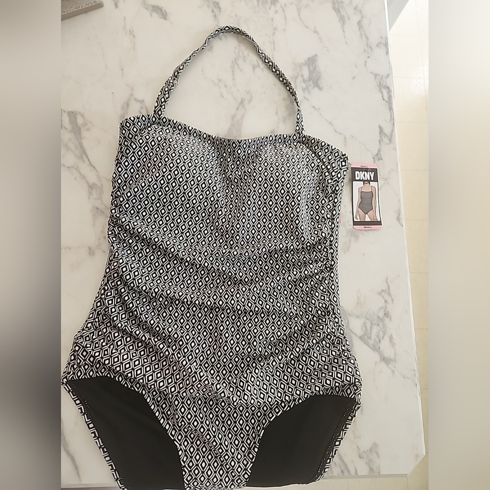 DKNY Black and White Geometric One Piece Swimsuit